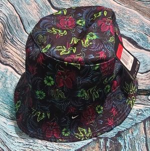 Nike black unisex bucket hat with colorful print